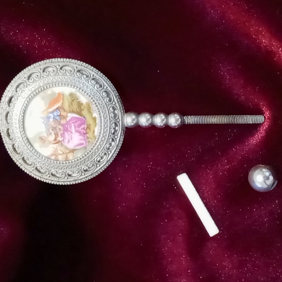 Vintage Limoges Fragonard Mini/Petite/Purse Mirror With Scene Of Courting Couple - Picture 8 of 12